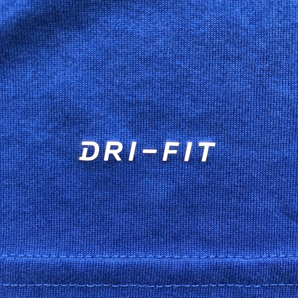 Nike Dri-FIT Big Kids' Swoosh Training T-Shirt Lg - Picture 7 of 8